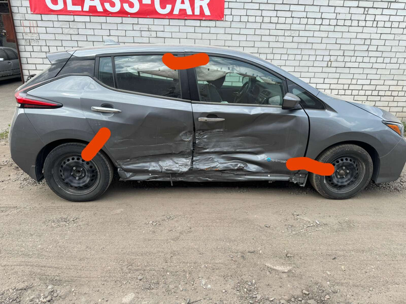 Боковина кузова Nissan Leaf  2019  Электро Киев
