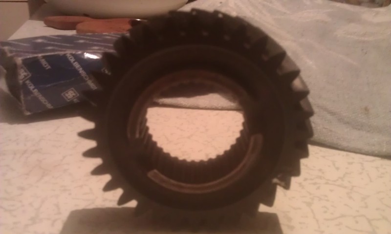 Шестерня5 передачи вторичного вала Kia Carnival минивен 2005 г.  2.9 л дизель Одесса