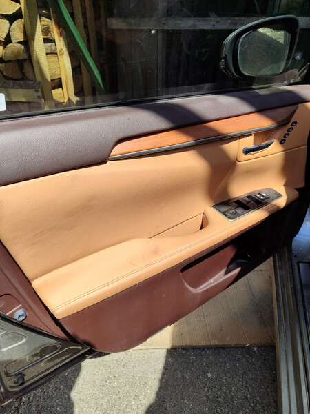 Дверная карта передняя правая Lexus ES  2017 2.5 Гибрид 