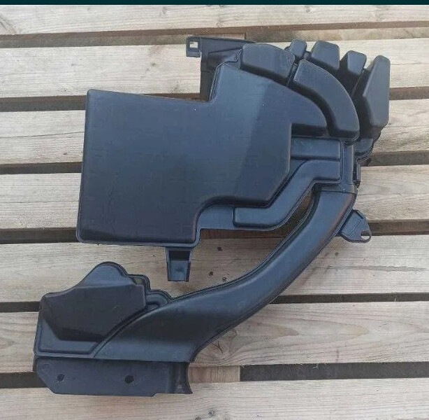 Воздухозаборник Nissan Rogue Sport  2018 2.0 Бензин Кременчуг