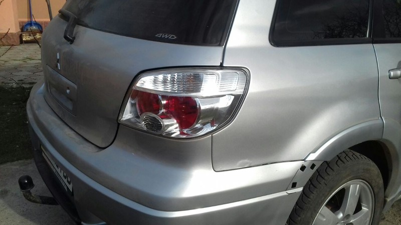 Фонарь задний левый Mitsubishi Outlander 2007 г.  2.0 л бензин Ровно