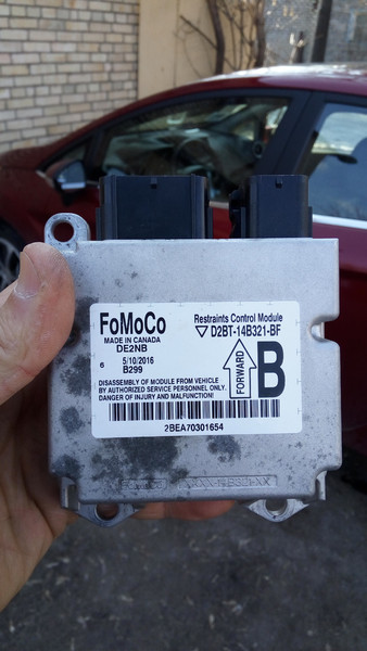 Блок управления airbag D2BT-14B321-BF   Ford Fiesta