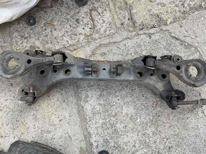 Подрамник задний Hyundai Sonata NF 5  2006 2.0 Дизель 