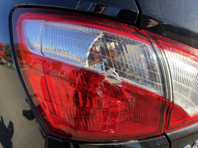 Фонарь задний, левый (внешний) Nissan Qashqai J10  2012 1.6 Бензин Чернигов