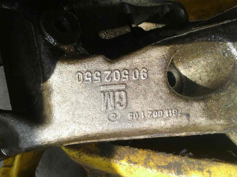 Кронштейн компрессора кондиционера, без компрессора Opel Frontera B 1998 2.2 Дизель Киев