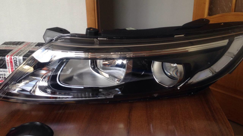 Фари передні Kia Optima 4  2016 2.2 Бензин 