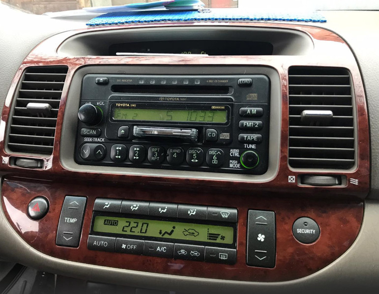 Штатная магнитола Toyota Camry 30  2005 2.4 Бензин Хмельницкий
