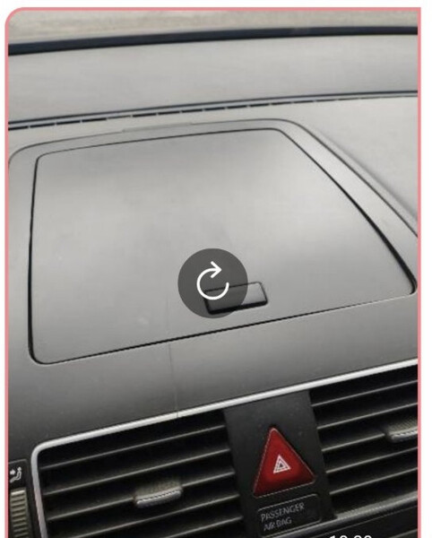 Бардачок Volkswagen Touran  2013 универсал 2.0 Дизель Кременчуг