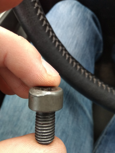 Болт крепление маховика Citroen Xsara  2005 1.6 Дизель Вінниця