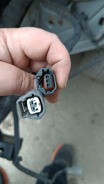 Разьемы для фар Renault Koleos 2009 г.  2.5 л бензин Киев