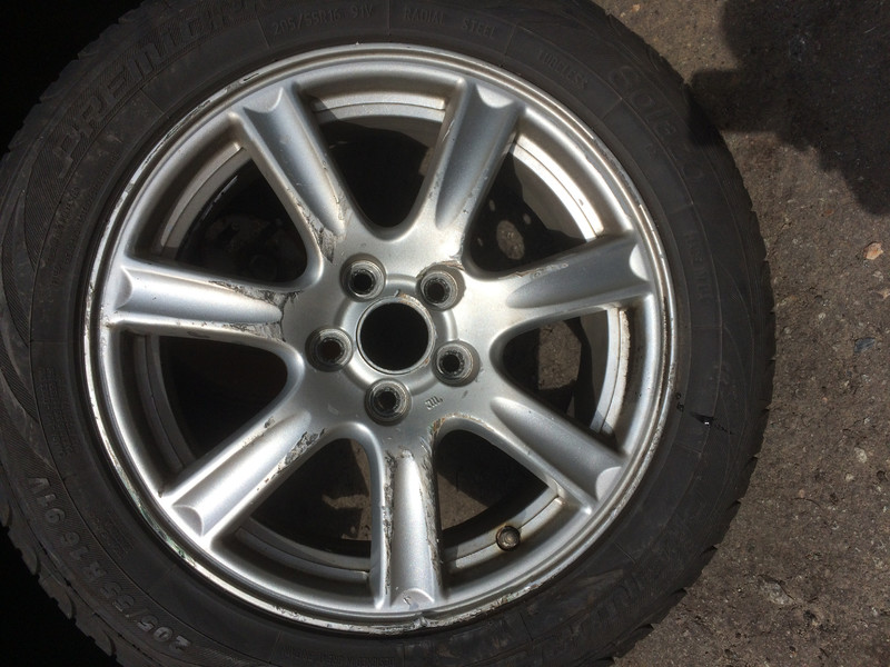 Диск литий Subaru Legacy 4  2004 хетчбек 2.0 Бензин 