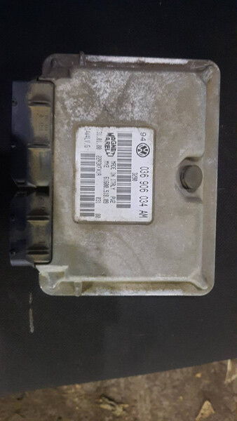 ЭБУ 036906034AM   Volkswagen Golf