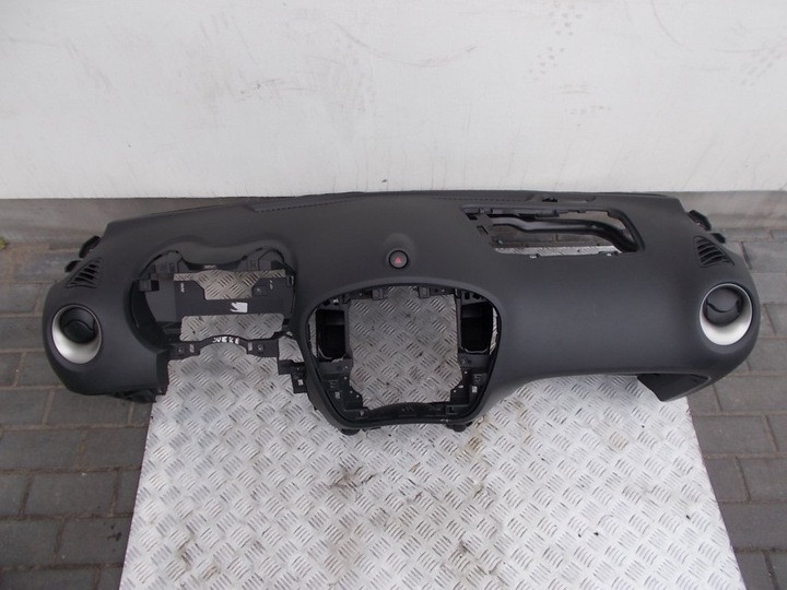 Торпедо салона, голая Nissan Juke f15 2011 хэтчбек 1.6 Бензин Васильков