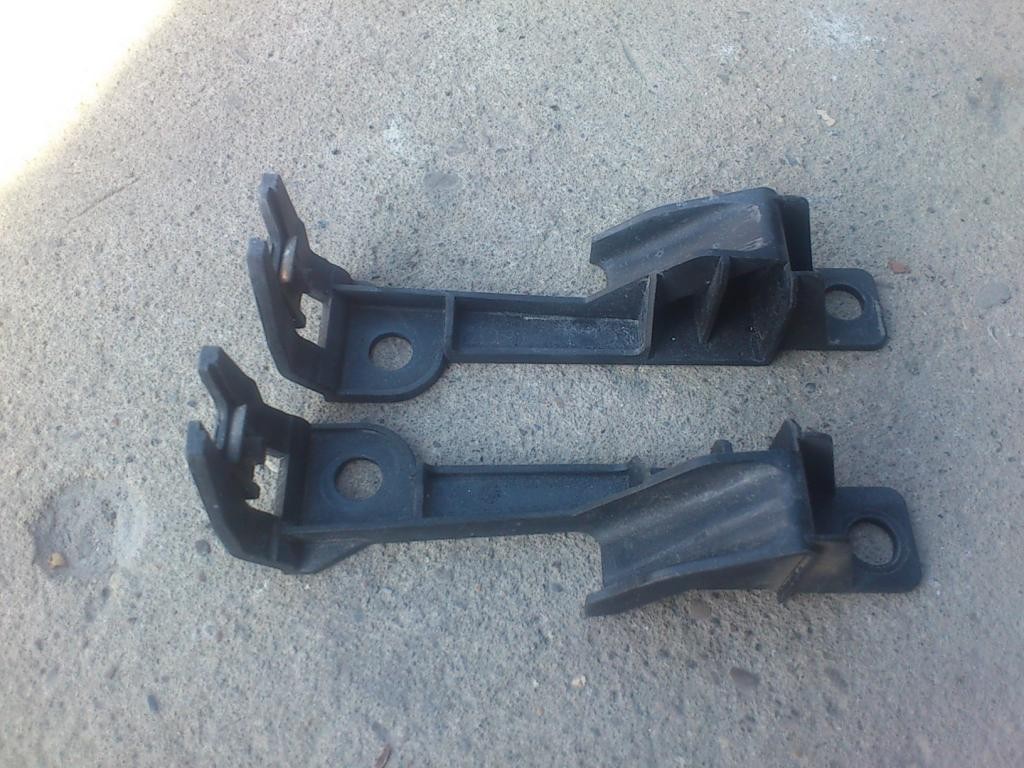 Кронштейн фары 9649328680 Citroen C4  2007 1.6 Бензин Хмельницкий
