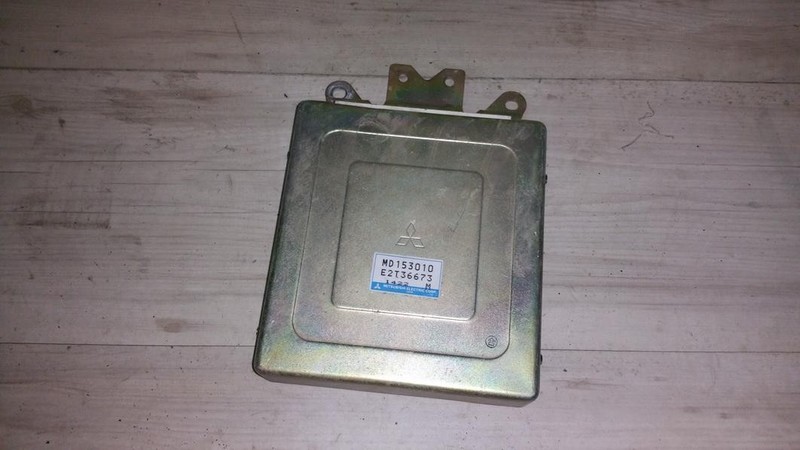 Блок управления двигателя MD153010   Mitsubishi Galant, Mitsubishi Lancer