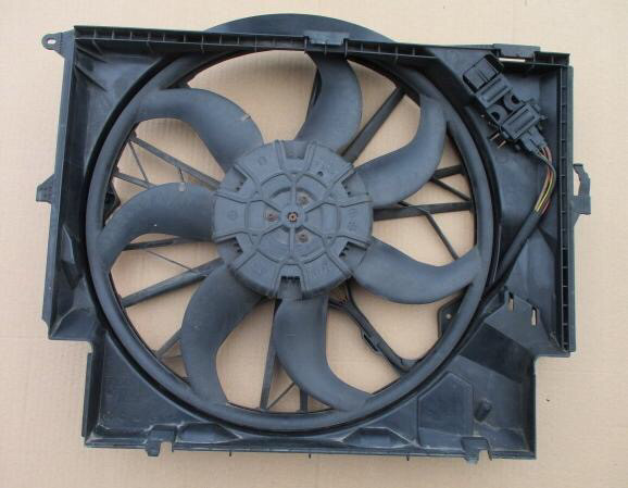 Диффузор BMW 3 Series  2006 3.0 Дизель Тячев