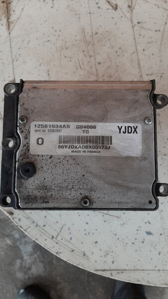 ЭБУ 12581937   Opel Vectra