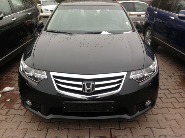 Решетка радиатора Honda Accord Type-s 2012 г.  2.4 л бензин Симферополь
