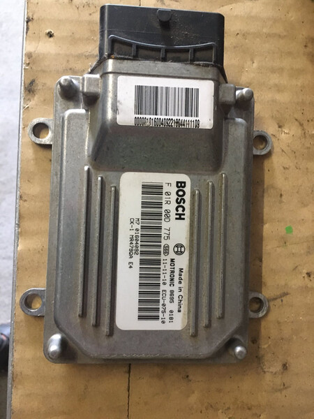 ЭБУ Geely CK 2013 г.  1.5 л бензин