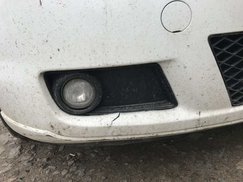 Подкрылки передние и левая накладка туманки Mazda 5  2007 2.0 Дизель Одесса