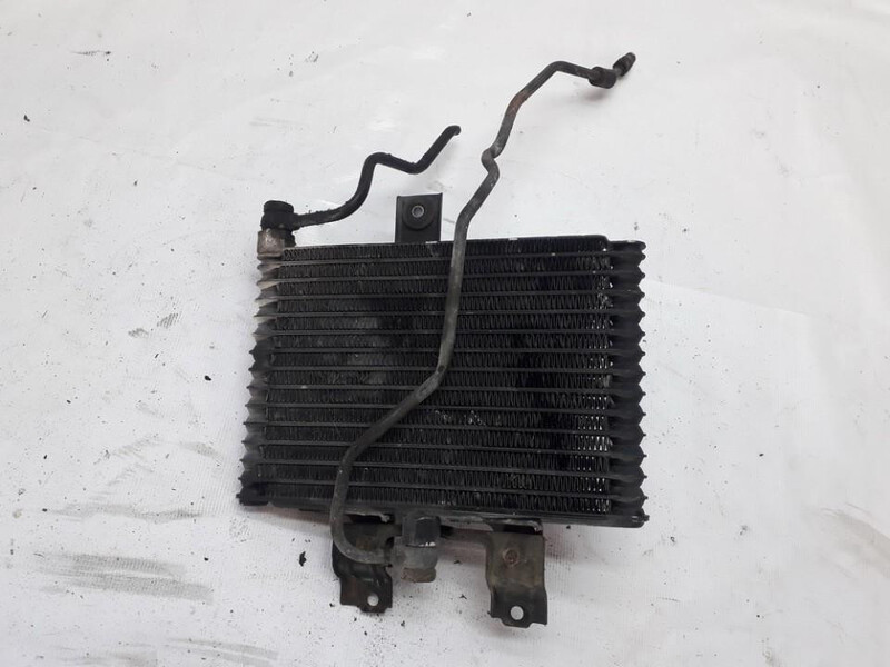 Радіатор мастила Mitsubishi Pajero Sport  2002 2.5 Дизель Вараш