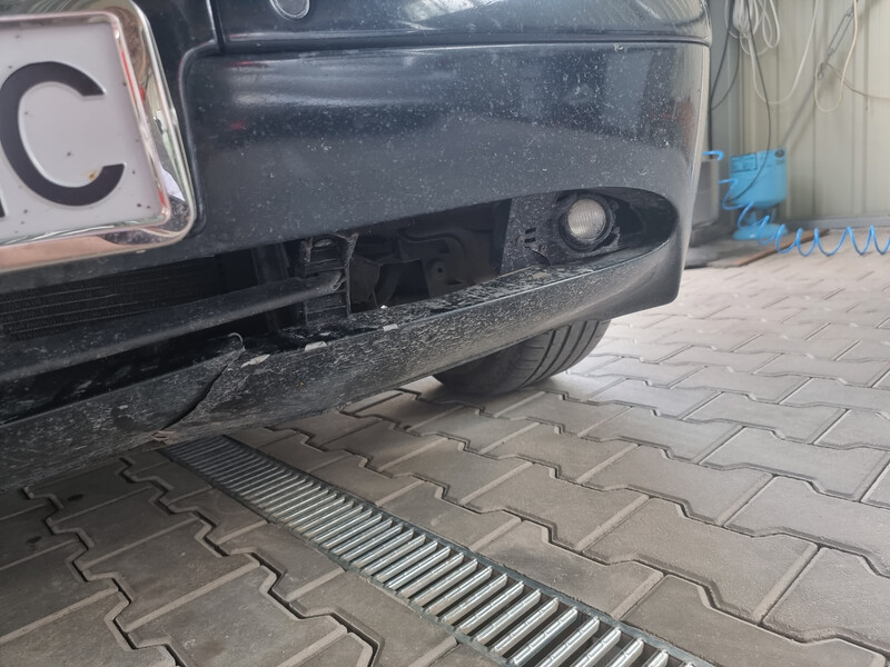 Решетка противотуманной фары левая BMW 7 Series  2003 3.6 Бензин Хмельницкий