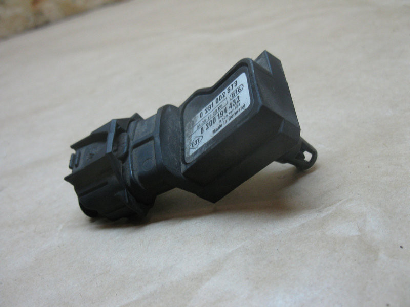 Датчик давления наддува 8200194432   Renault Master, Renault Megane