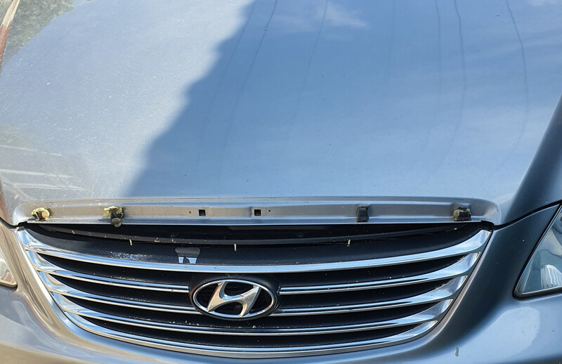 Накладка капота рестайл серая с хромовой вставкой Hyundai Grandeur  2008 3.3 Бензин Киев