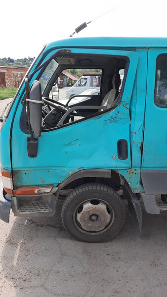 Двері ліві Mitsubishi Canter  1999 2.8 Дизель Харків