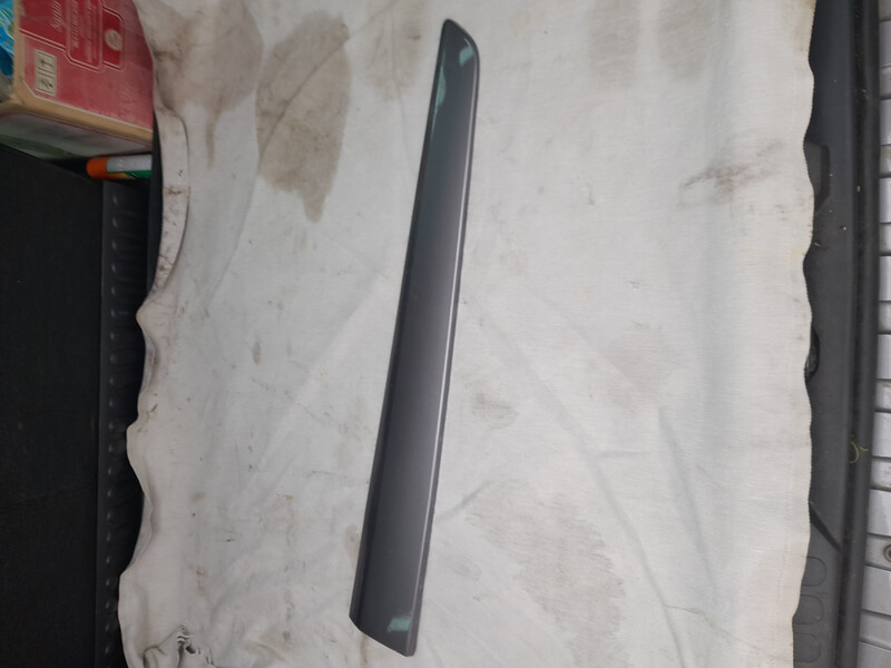 Молдинг двери Renault Kangoo  2017 1.5 Дизель Черкассы