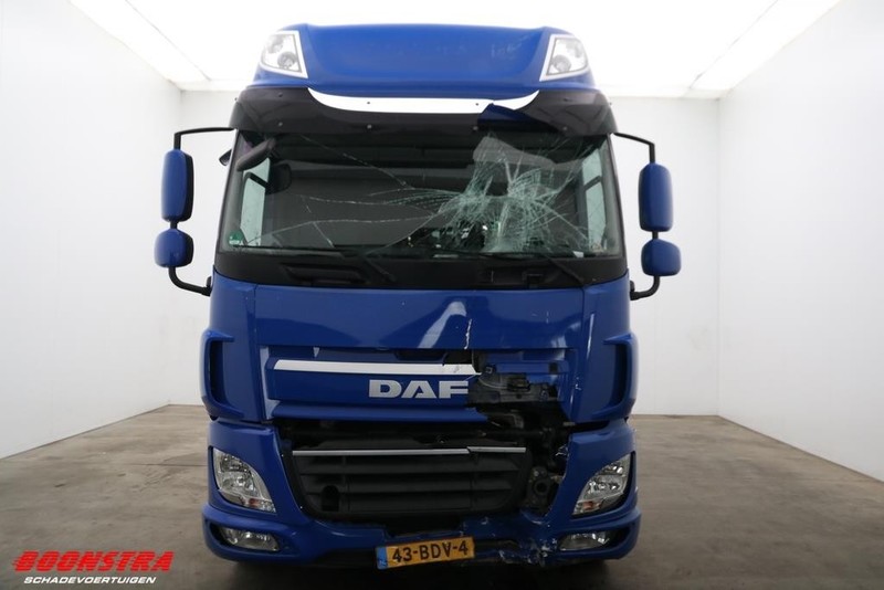 Лобове скло DAF CF 440 2013 р.  10.9 л дизель Суми
