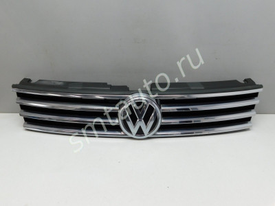 Решітка радіатора 7P6853651   Volkswagen Touareg