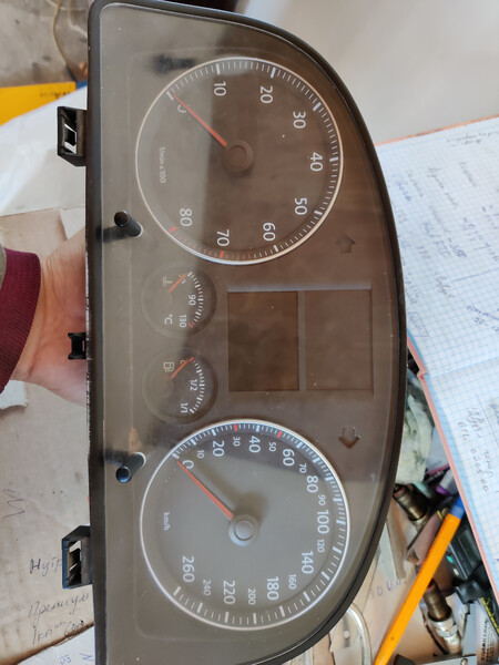 Приборная панель Volkswagen Touran  2003 универсал 1.6 Бензин Еланец