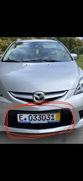 Решетка переднего бампера Mazda 5 универсал 2009 г.  2.0 л бензин Хмельницкий
