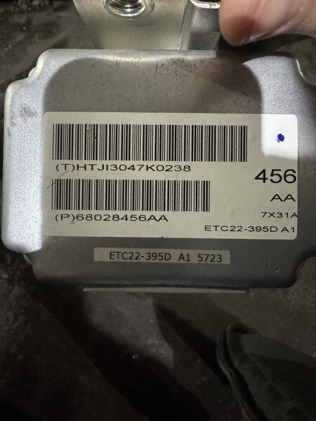 Блок управління акпп додж калібер 2.0 бензин Dodge Caliber  2008 хэтчбек 2.0 Бензин Киев