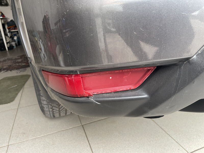 Катафот заднього бампера лівий Nissan Rogue  2018 2.0 Гибрид Миргород