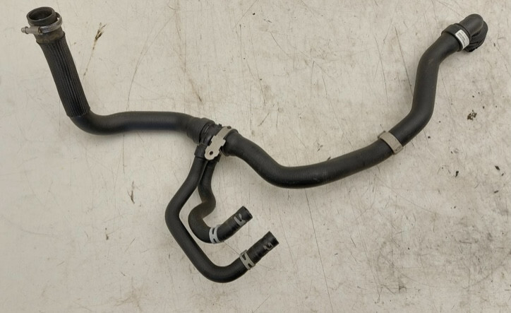 Патрубок радиатора охлаждения Citroen DS4  2022 хэтчбек 1.6 Бензин Киев