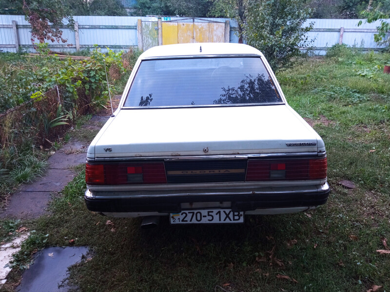 Фара задняя Nissan Gloria  1984 2.0 Бензин Павлоград