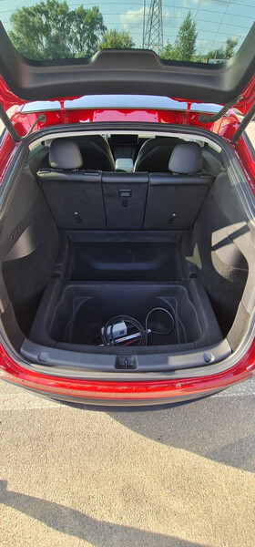 Полка на пол Tesla Model Y  2021 хэтчбек 2.0 Электро Киев