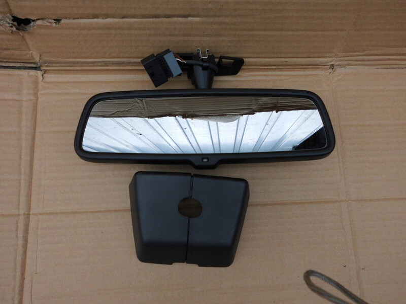 Накладка, заглушка салонного зеркала с автозатемнением Opel Zafira B  2006 универсал 1.6 Бензин Глухов