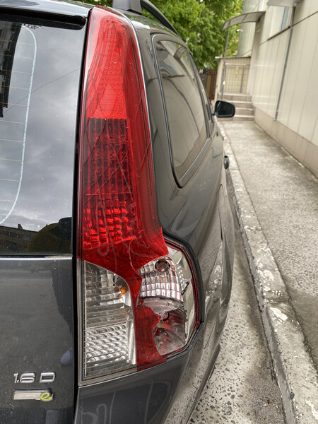 Фонарь правый Volvo V50 универсал 2009 г.  2.0 л дизель