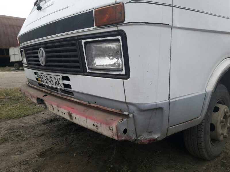 Бампер передній Volkswagen LT 28 1992 універсал 2.4 Дизель 