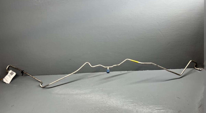 Трубка кондиционера Nissan Primera P12  2003 1.8 Бензин Киев