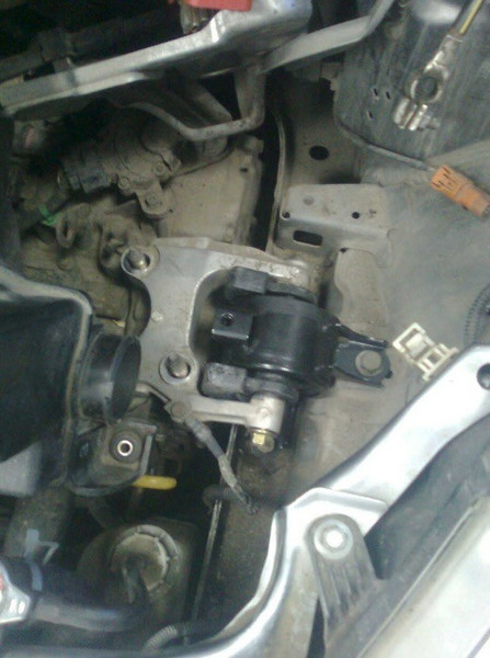 Подушка КПП Honda Jazz  2008 1.4 Бензин Киев