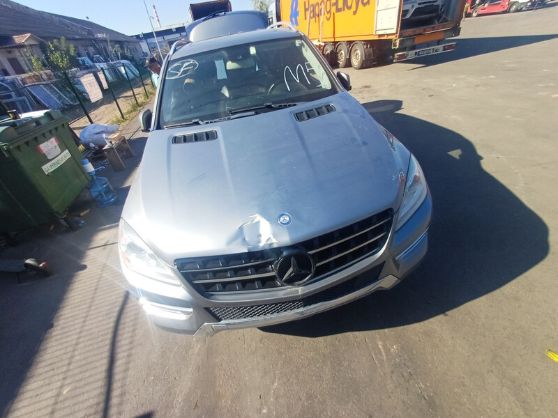 Капот Mercedes-Benz M-Class ML350 2013 3.0 Дизель Дубно