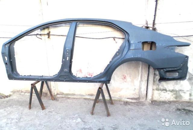 Боковина кузова 6141233040   Toyota Camry