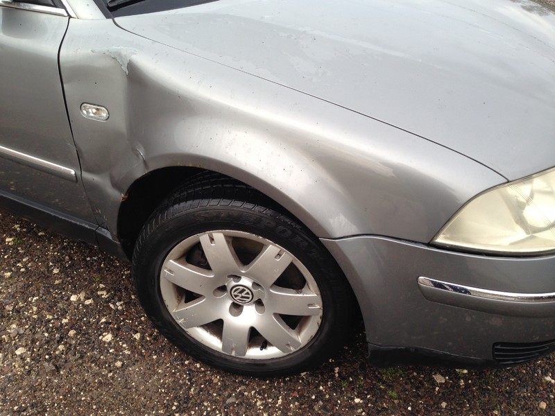 Крило Volkswagen Passat B5+ универсал 2003 г.  2.5 л дизель Владимир-Волынский