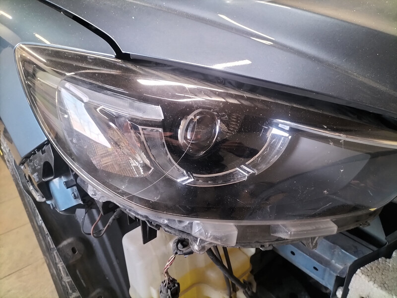 Фара передняя Mazda CX-5 2015 г.  2.5 л бензин Дунаевцы