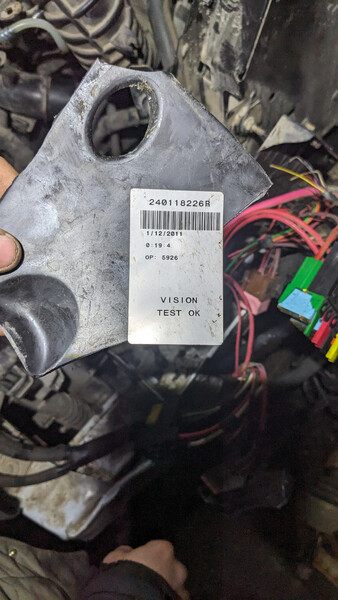 Корпус предохранителей Opel Vivaro  2012 2.2 Дизель Бар