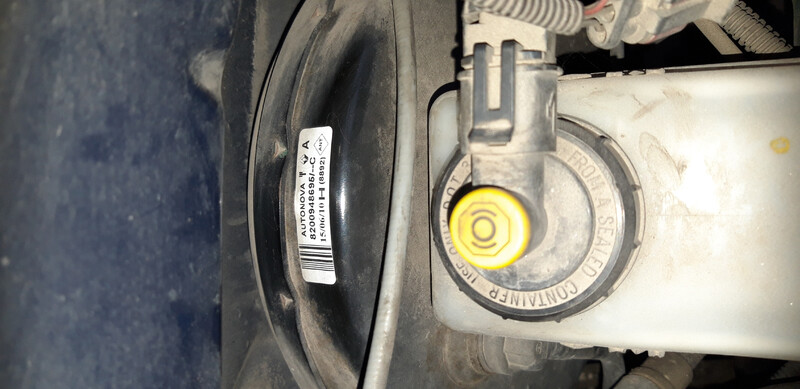 Вакуумный усилитель тормозов 8200948695   Renault Logan